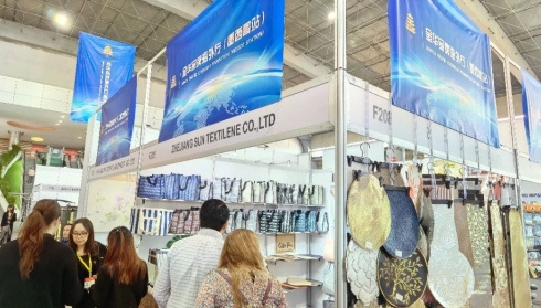 Jinhua enterprises tap into American market