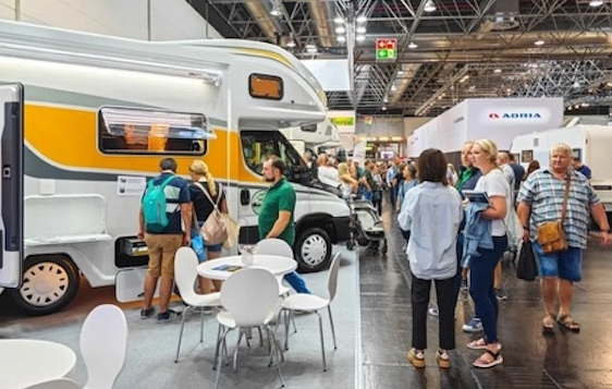 Tongxiang-made RVs embark on European journey