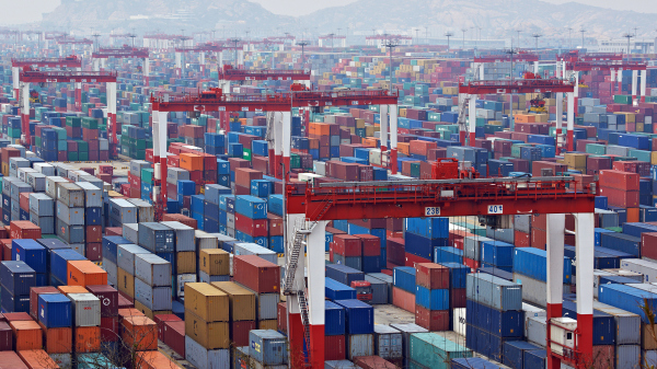 China to introduce more measures to stabilize foreign trade