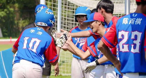 Shaoxing students hit a home run into universities