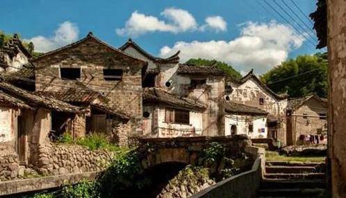Wuyi ancient village launches national photography exhibition