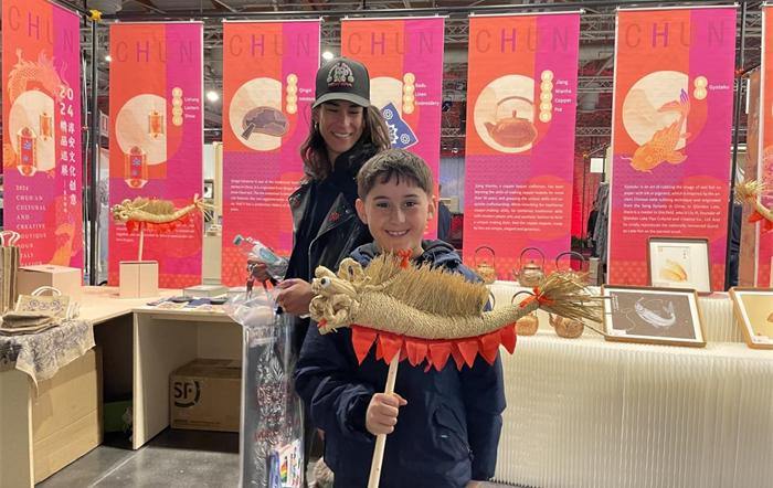 Chun'an cultural, creative masterpieces shine in Italy
