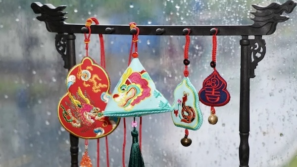 Tongxiang's traditional sachet gains global popularity