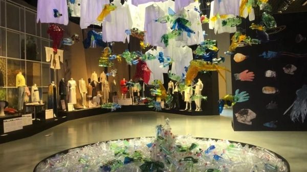 Fashion exhibition calls for people's awareness of environmental protection
