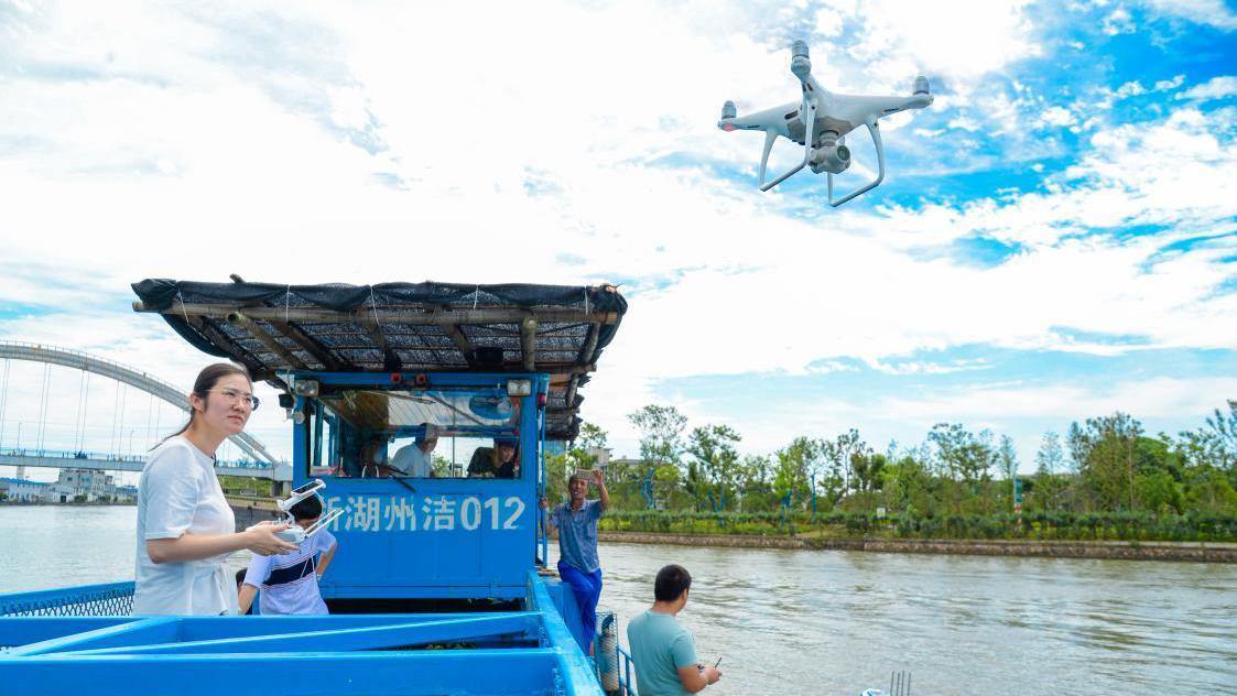 UAV drone used to monitor water environment in Huzhou