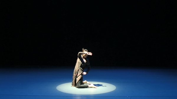 Sha Rina dances to express Ningbo culture