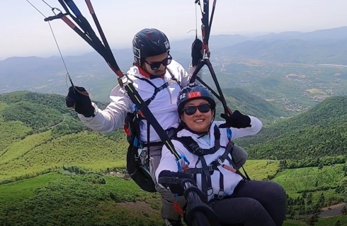 A flying Nepalese
