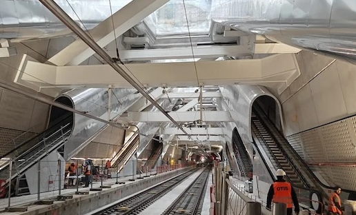 Paris welcomes Haining-made escalators in stations