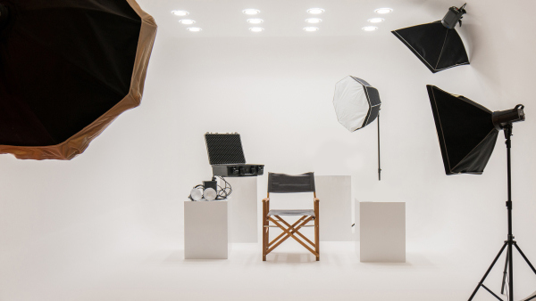 Tell breakup stories in a different way: a special photo studio in Ningbo
