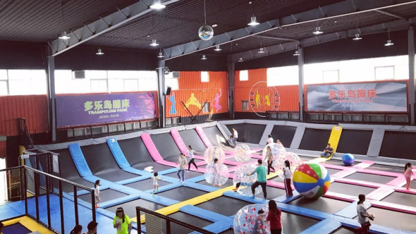 ZJ Weekends Picks: Bounce! Have fun at the trampoline park
