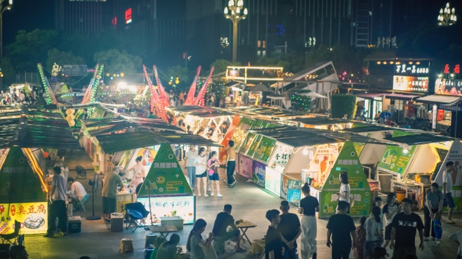 Night markets prove popular with locals and visitors