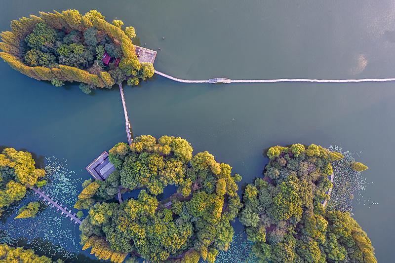 Discover the splendid Tang Poetry Road in Shaoxing