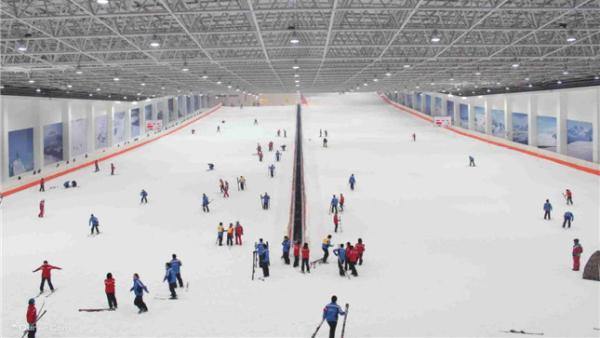 Seeking Coolness in Summer: Shaoxing Qiaobo Ice and Snow World