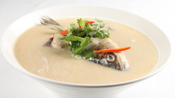 Only in Qiandao Lake can you get the real taste of fish!