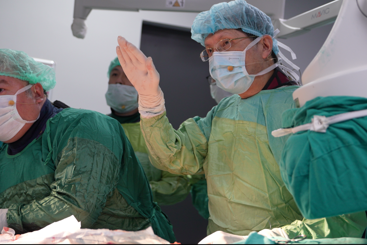 82-year-old Turkish patient's daughter expressed her trust on Chinese doctors
