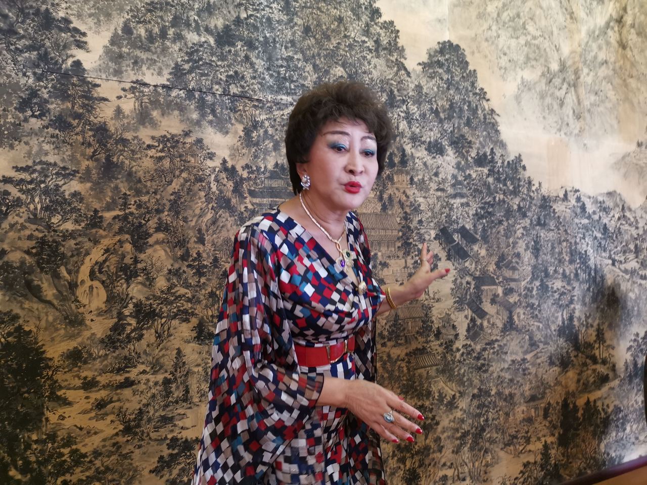 Fu Yiyao Holds Art Exhibition in Tokyo 独而不孤的水墨修行