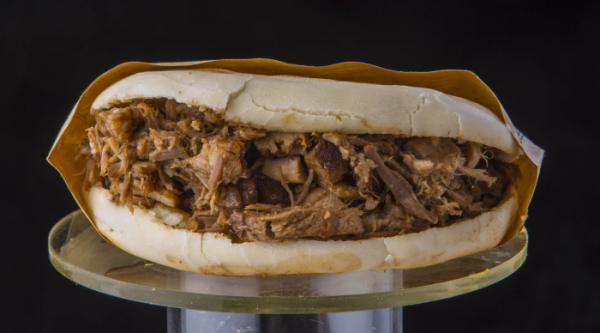 Chinese street food sweeps London！