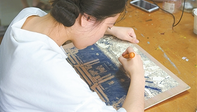 Ningbo’s First Store of Cultural and Creative Products Made by the Disabled Opens in Nantang Old Street宁波首家残疾人文创产品商店在南塘老街亮相